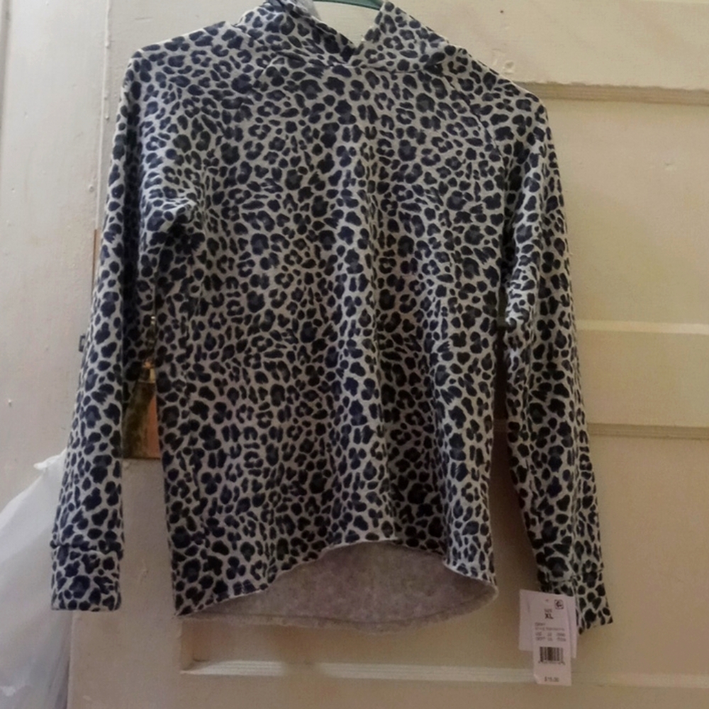 Gray cheetah print hoodie